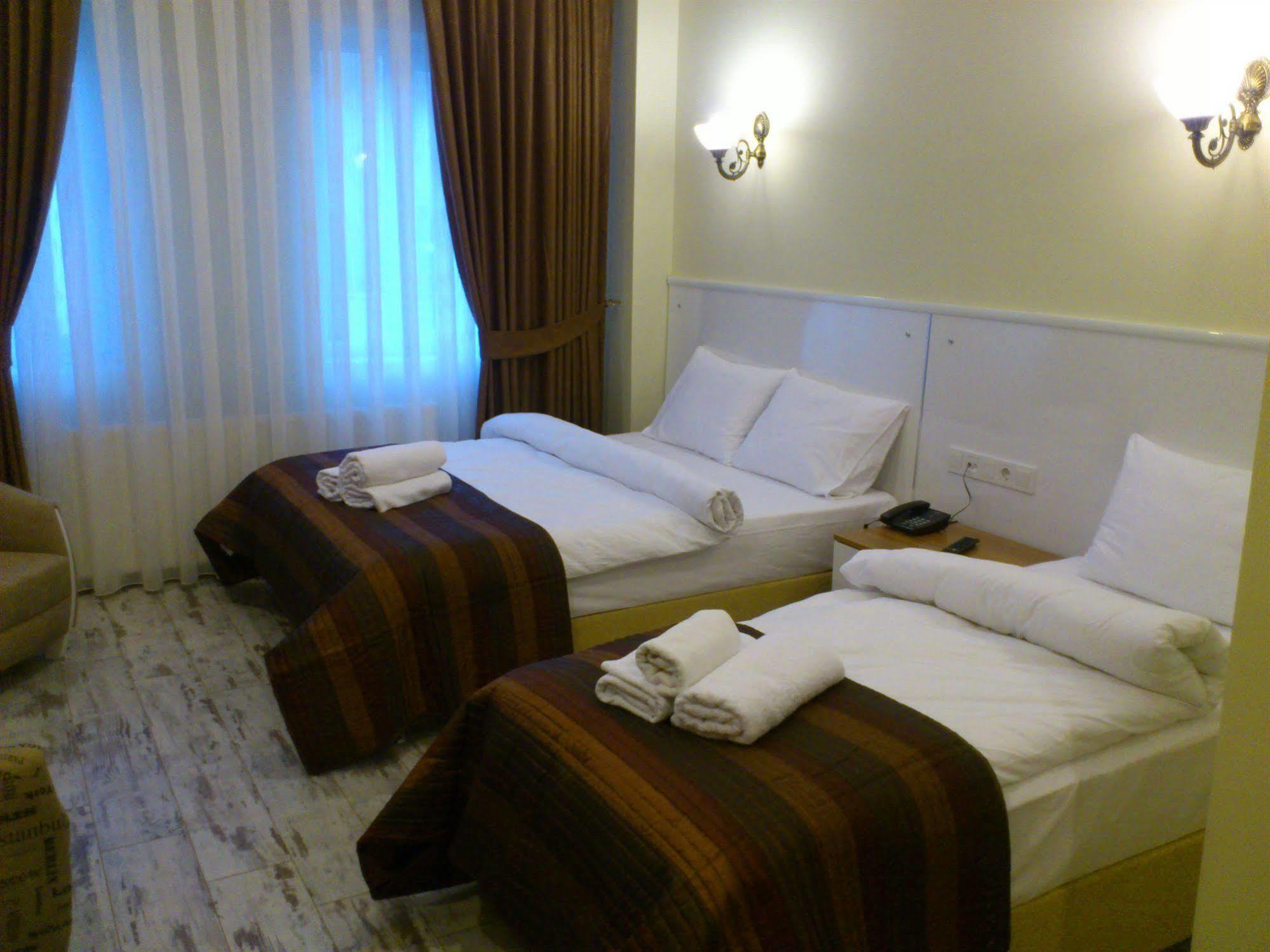 Pera Main Hotel Istanbul Exterior photo